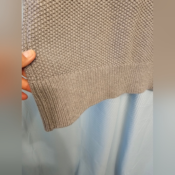 Old Navy Sweater Women's Tunic Length - Picture 6 of 9